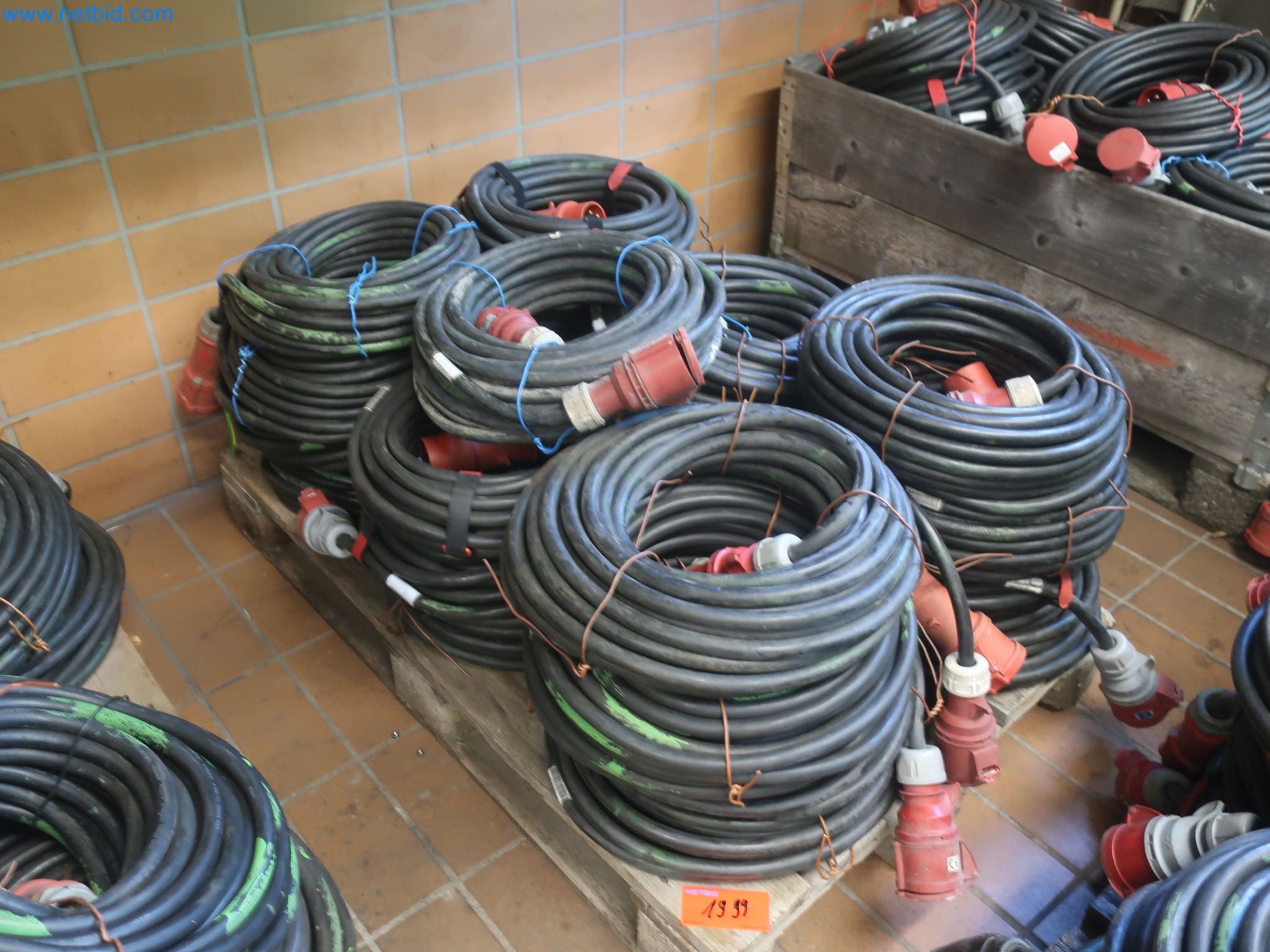 Závody na výrobu a skladování produktů z minerálních olejů, jakož i vstupů a hotových výrobků pro výrobu maziv.-2