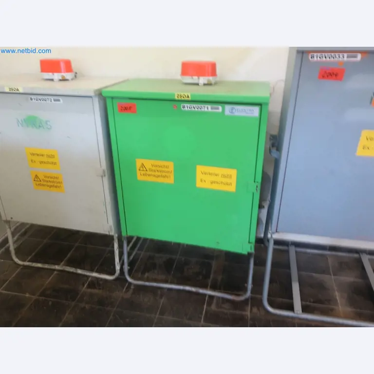 Installations pour la fabrication et le stockage de produits pétroliers ainsi que de produits d'alimentation et de produits finis pour la fabrication de lubrifiants-1