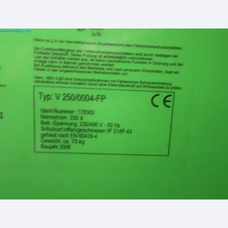 Installations pour la fabrication et le stockage de produits pétroliers ainsi que de produits d'alimentation et de produits finis pour la fabrication de lubrifiants-3