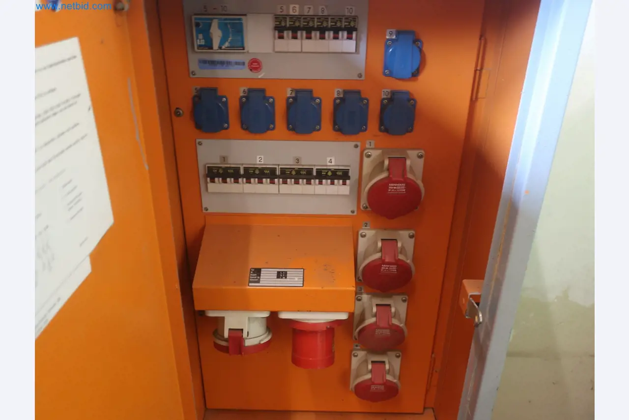 Plants for the production and storage of mineral oil products as well as input and finished products for the production of lubricants-4