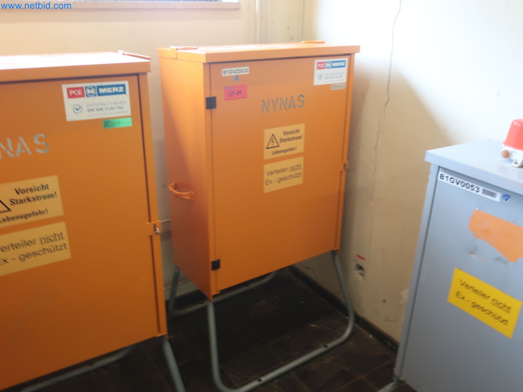 Závody na výrobu a skladování produktů z minerálních olejů, jakož i vstupů a hotových výrobků pro výrobu maziv.-1