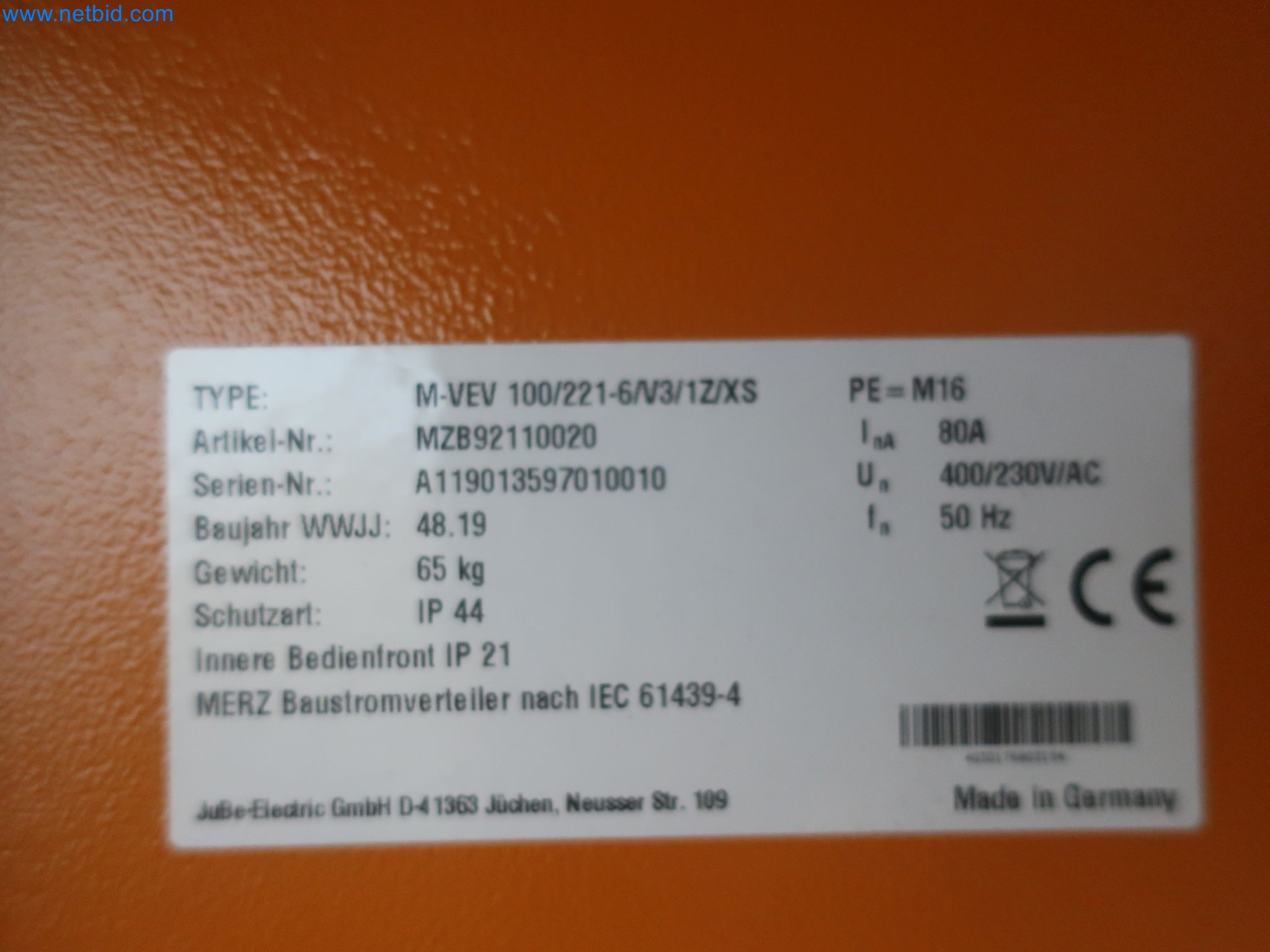 Závody na výrobu a skladování produktů z minerálních olejů, jakož i vstupů a hotových výrobků pro výrobu maziv.-3