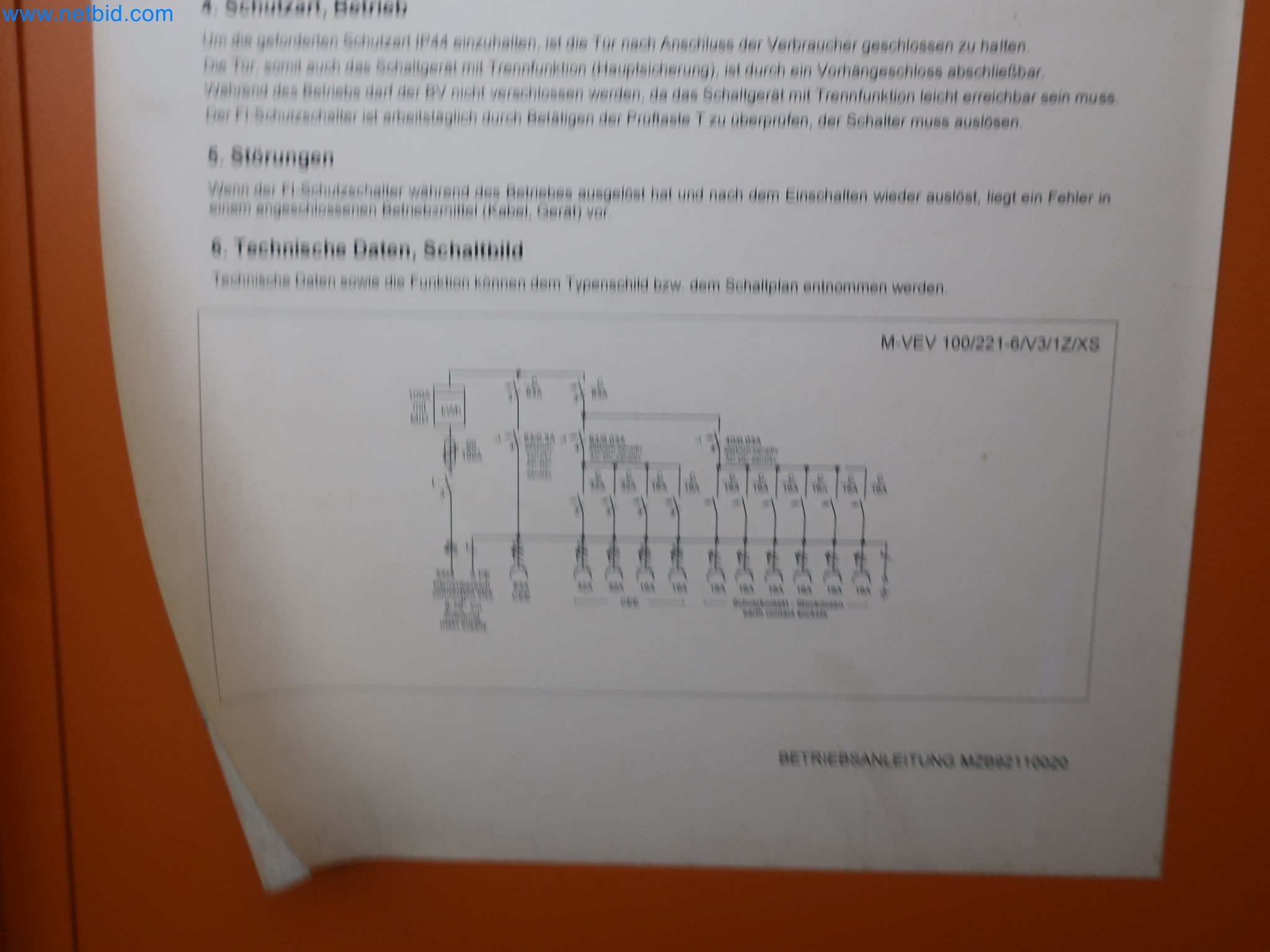 Závody na výrobu a skladování produktů z minerálních olejů, jakož i vstupů a hotových výrobků pro výrobu maziv.-4