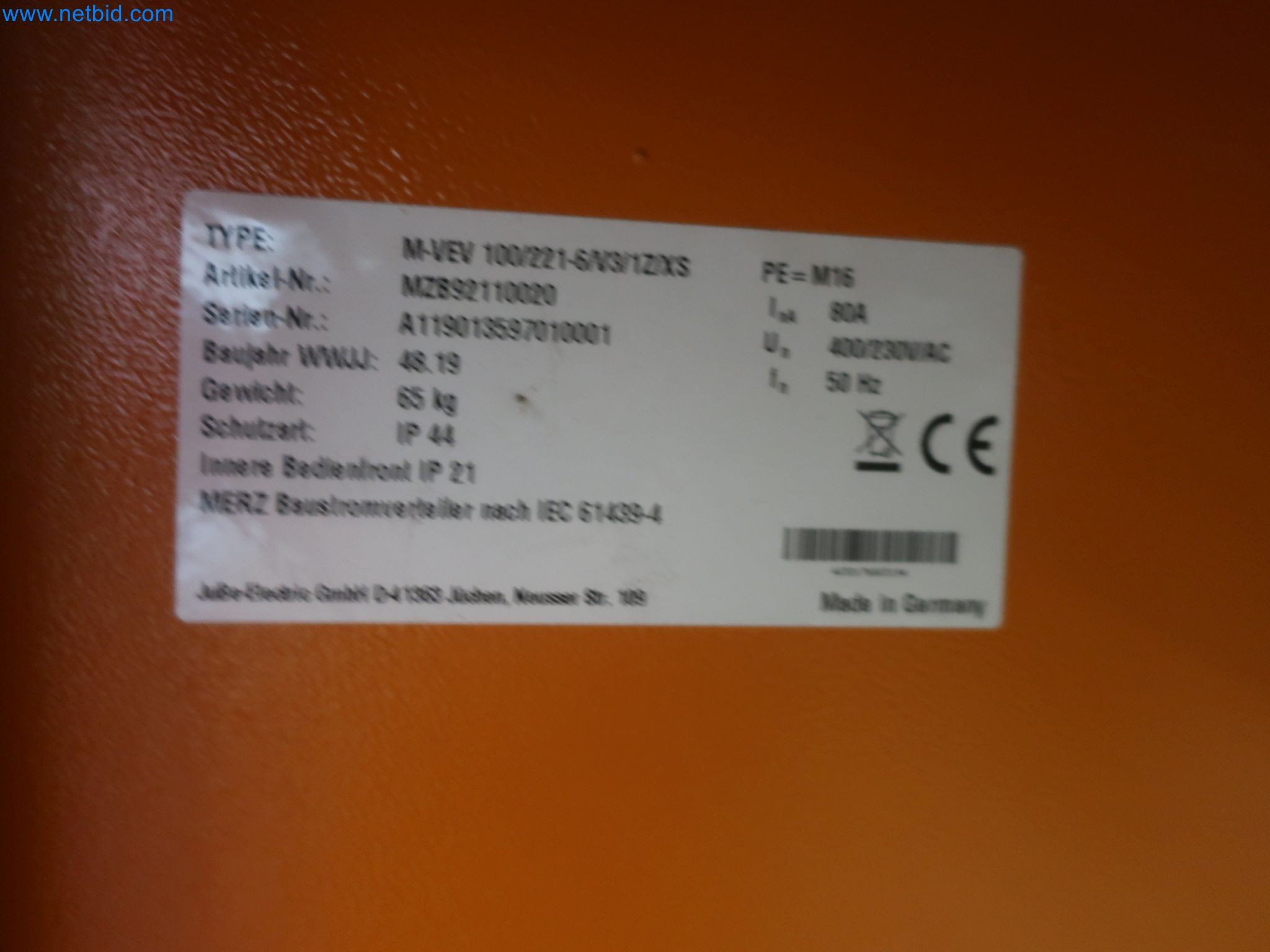 Závody na výrobu a skladování produktů z minerálních olejů, jakož i vstupů a hotových výrobků pro výrobu maziv.-4