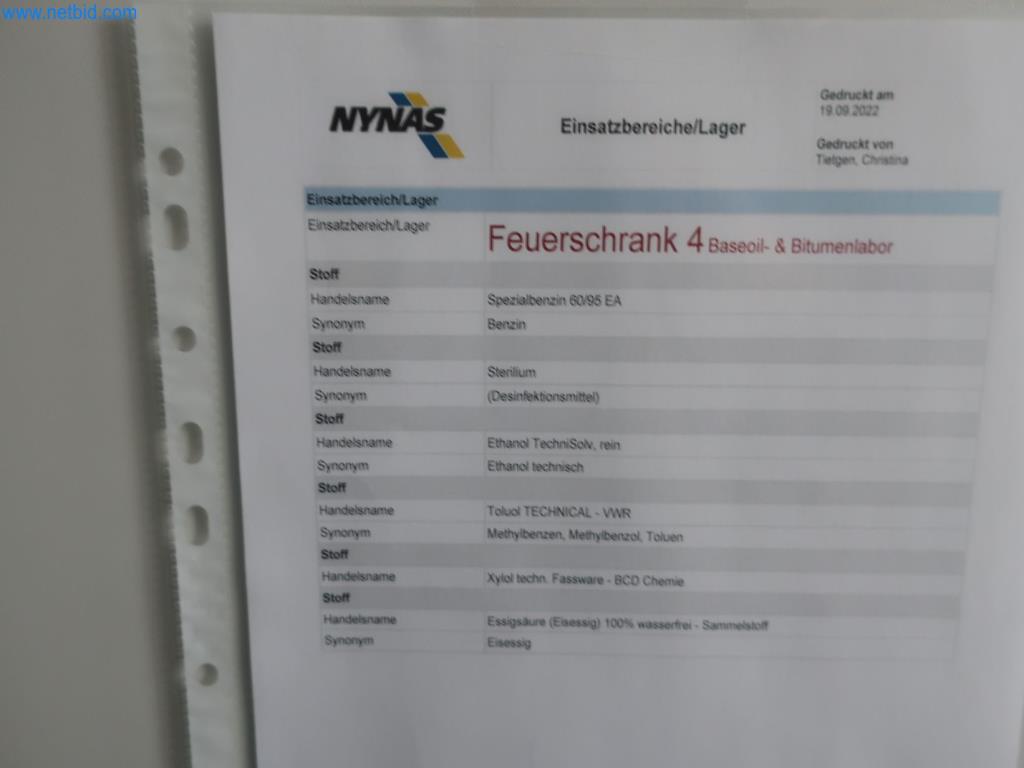 Plants for the production and storage of mineral oil products as well as input and finished products for the production of lubricants-11