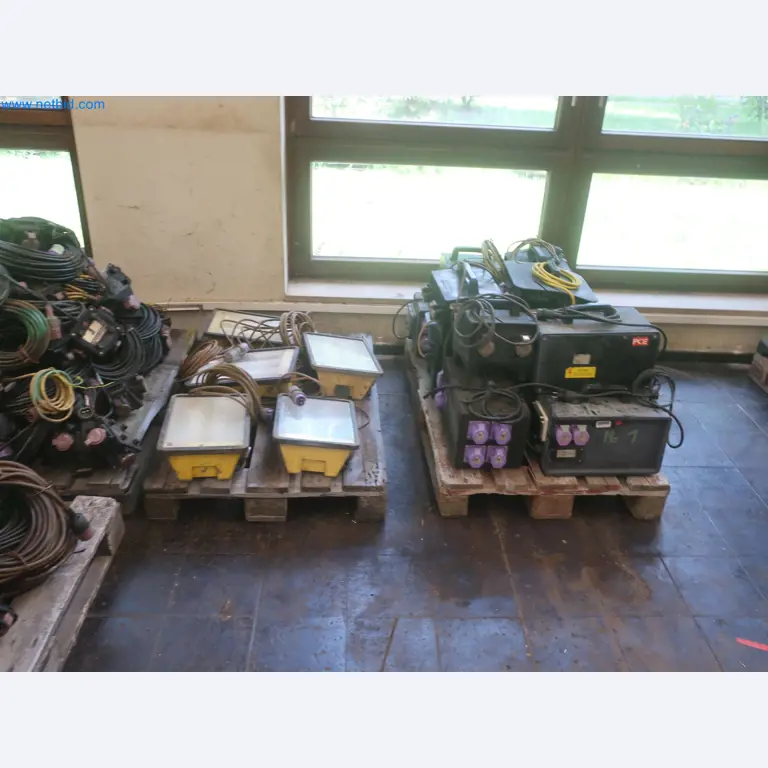 Závody na výrobu a skladování produktů z minerálních olejů, jakož i vstupů a hotových výrobků pro výrobu maziv.-12