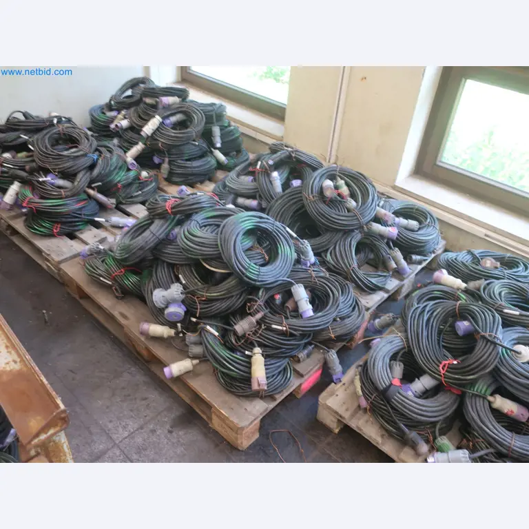 Závody na výrobu a skladování produktů z minerálních olejů, jakož i vstupů a hotových výrobků pro výrobu maziv.-9