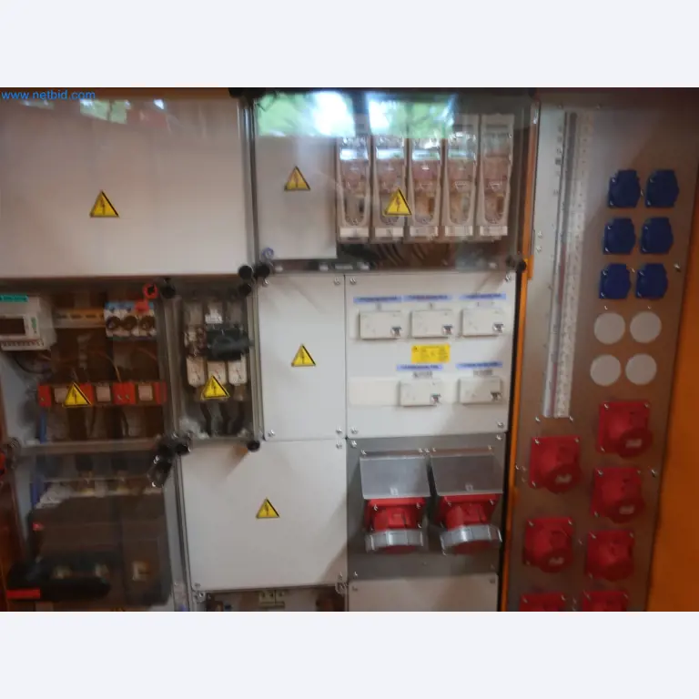 Zakłady produkcji i magazynowania mineralnych produktów olejowych, jak również surowców i produktów gotowych do produkcji smarów.-2