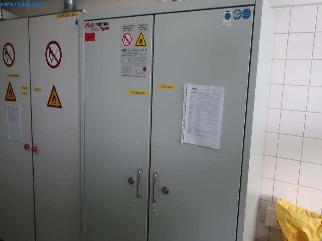 Plants for the production and storage of mineral oil products as well as input and finished products for the production of lubricants-1