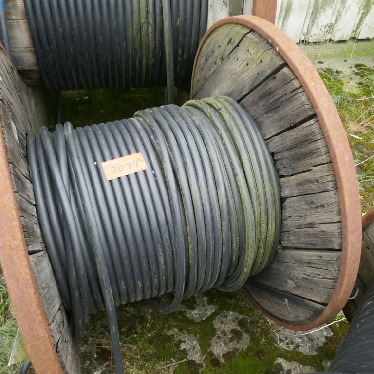 Niederspannungskabel  NYKY-J 7x2,5² RE