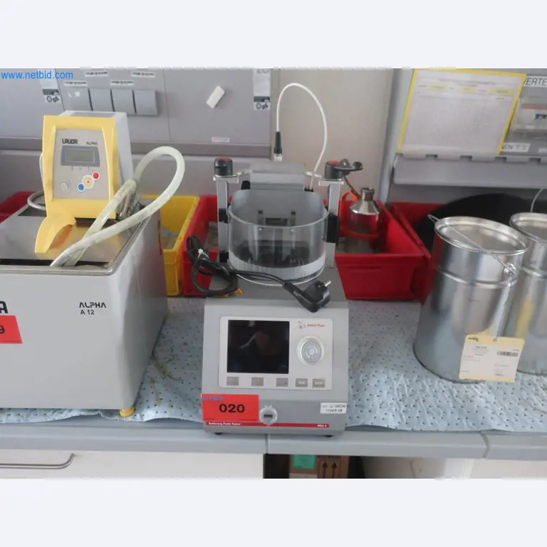 Závody na výrobu a skladování produktů z minerálních olejů, jakož i vstupů a hotových výrobků pro výrobu maziv.-1