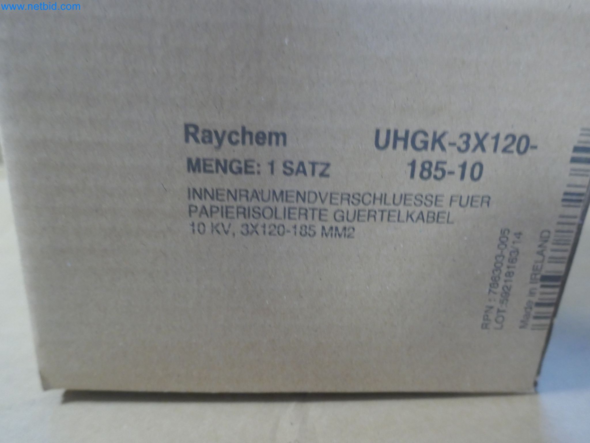 Magazinbestände, Rohöl-/Gas-Öl-/Einsatzpumpen sowie Betriebsausstattung einer Raffinerie-2