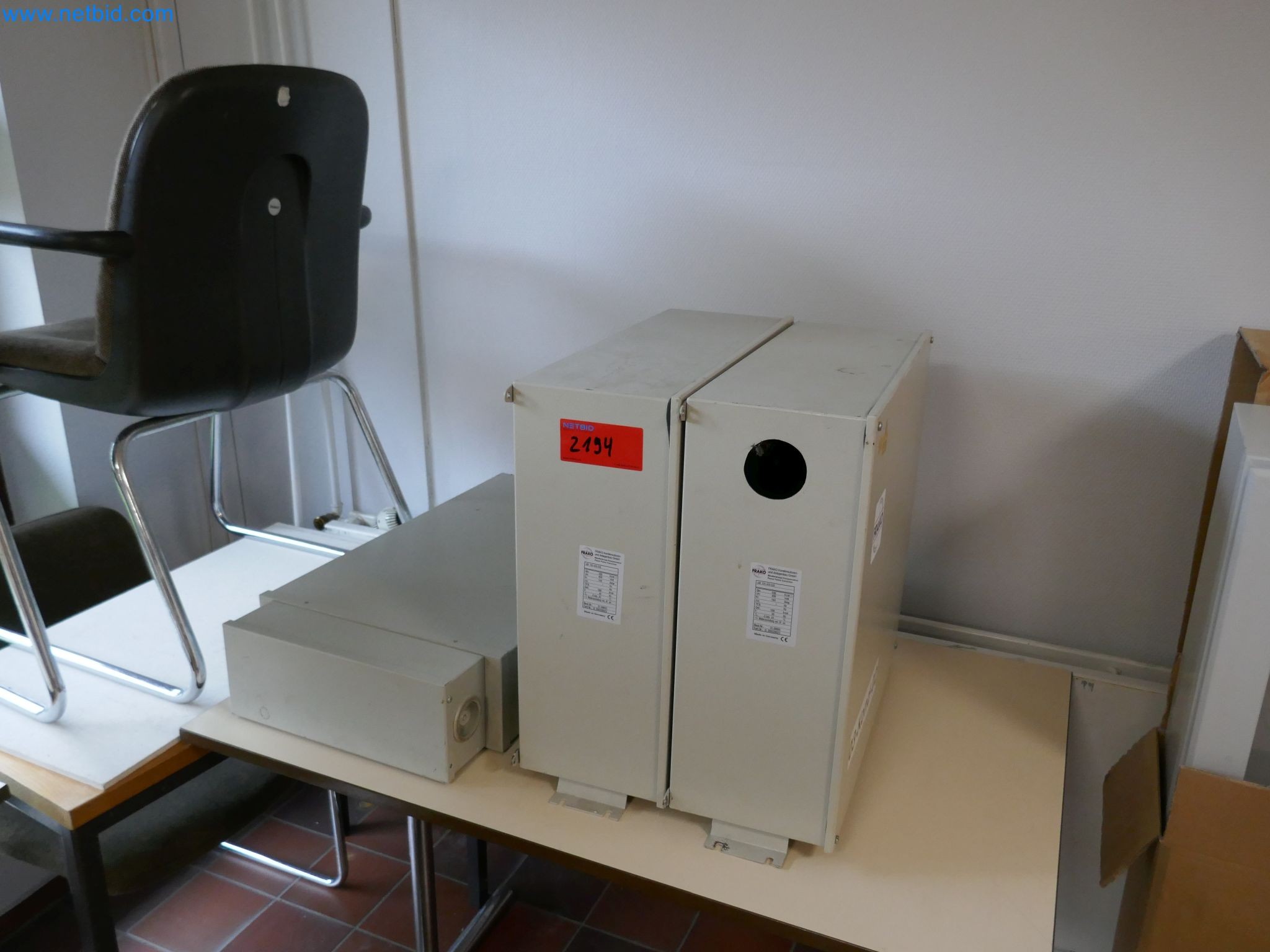 Magazinbestände, Rohöl-/Gas-Öl-/Einsatzpumpen sowie Betriebsausstattung einer Raffinerie-1