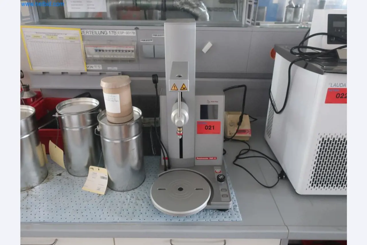 Plants for the production and storage of mineral oil products as well as input and finished products for the production of lubricants-1