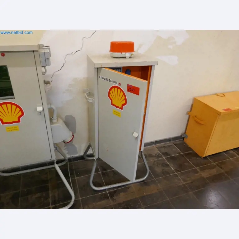 Installations pour la fabrication et le stockage de produits pétroliers ainsi que de produits d'alimentation et de produits finis pour la fabrication de lubrifiants-1