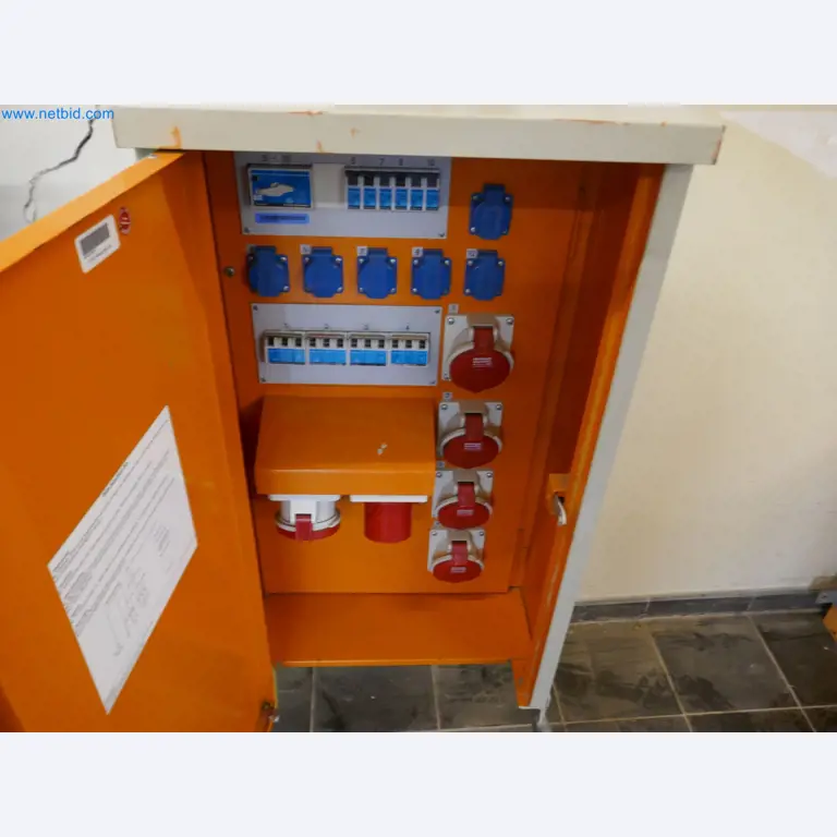 Installations pour la fabrication et le stockage de produits pétroliers ainsi que de produits d'alimentation et de produits finis pour la fabrication de lubrifiants-2