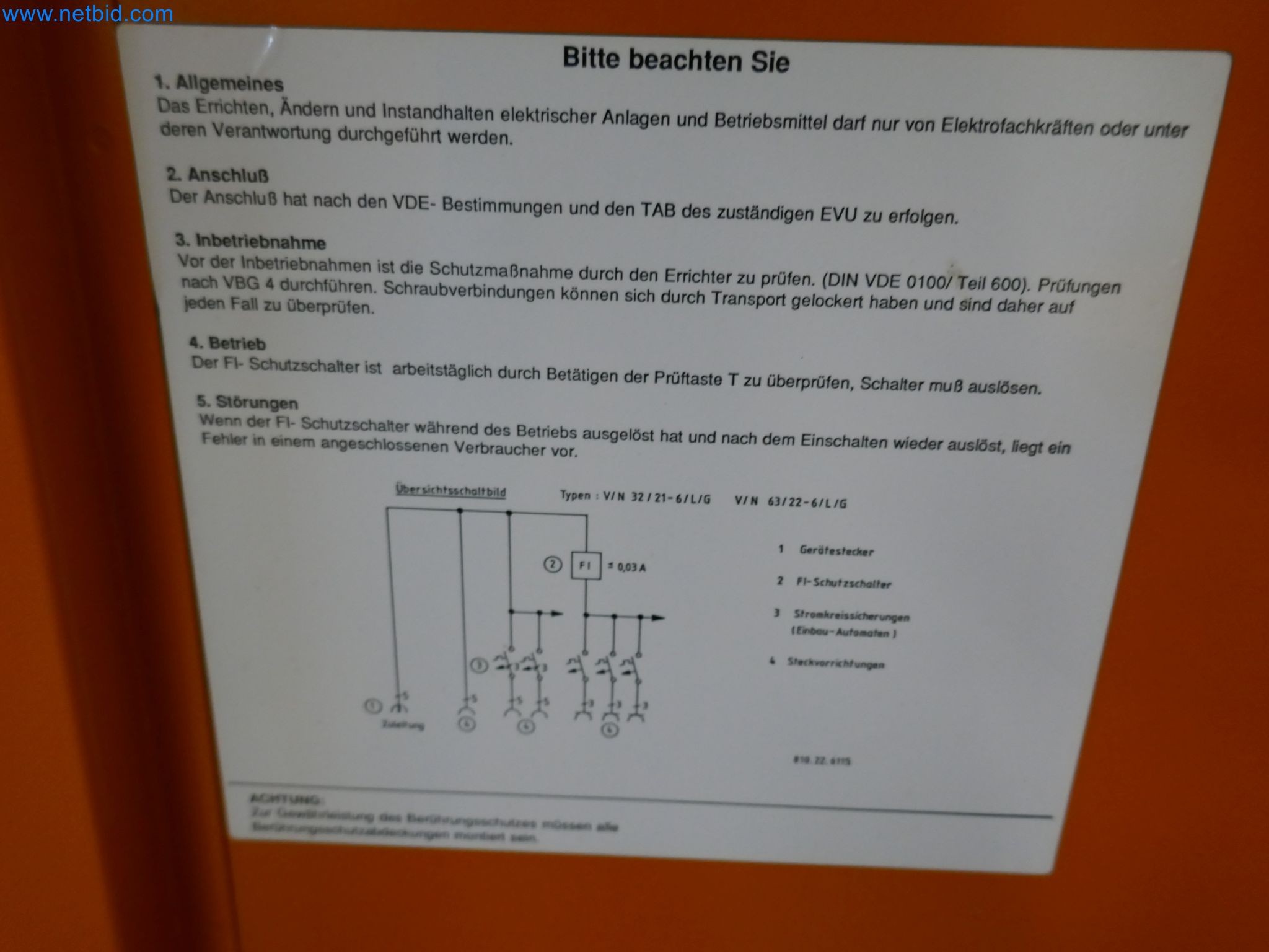 Magazinbestände, Rohöl-/Gas-Öl-/Einsatzpumpen sowie Betriebsausstattung einer Raffinerie-3