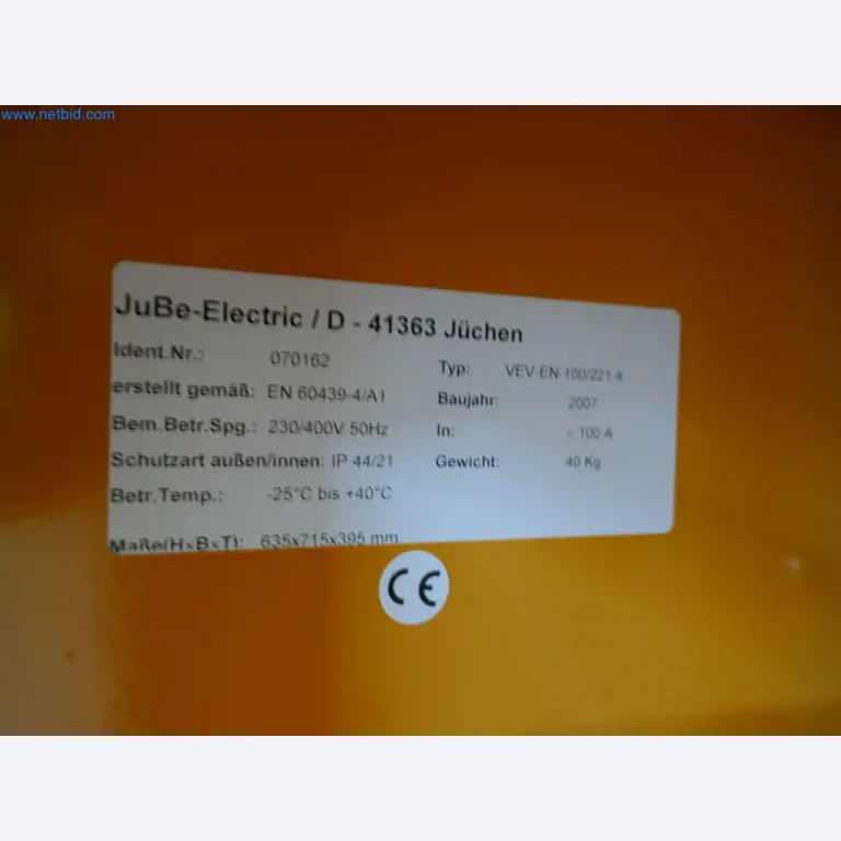 Installations pour la fabrication et le stockage de produits pétroliers ainsi que de produits d'alimentation et de produits finis pour la fabrication de lubrifiants-3