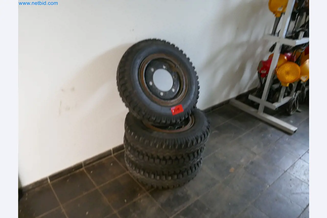 Plantas de producción y almacenamiento de productos derivados del petróleo, así como de insumos y productos acabados para la fabricación de lubricantes.-1