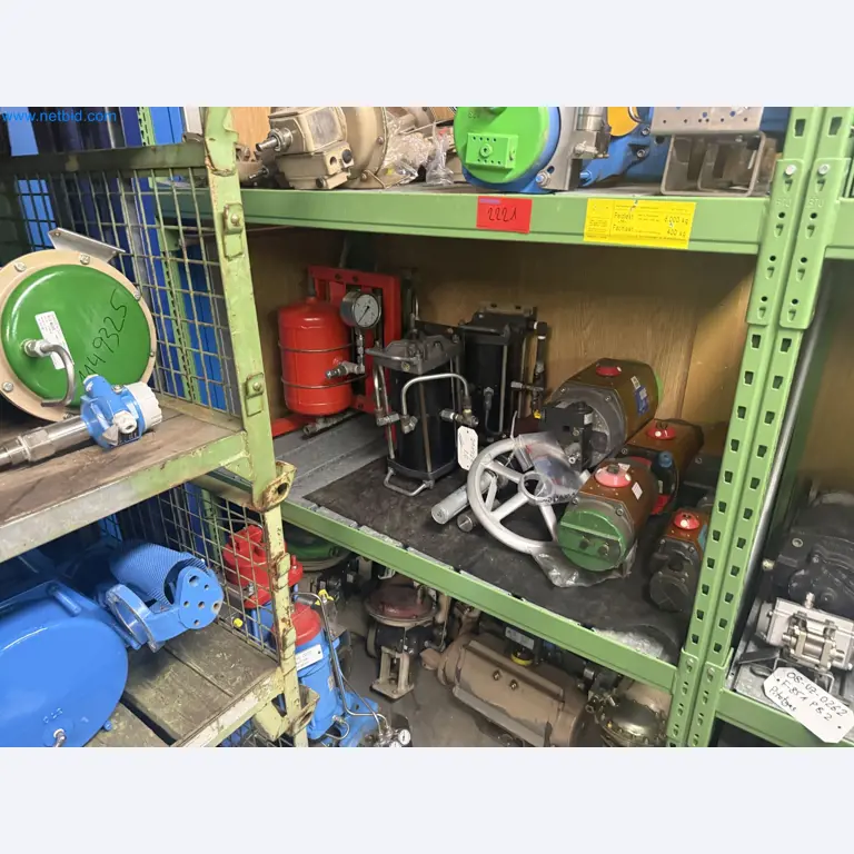 Zakłady produkcji i magazynowania mineralnych produktów olejowych, jak również surowców i produktów gotowych do produkcji smarów.-12