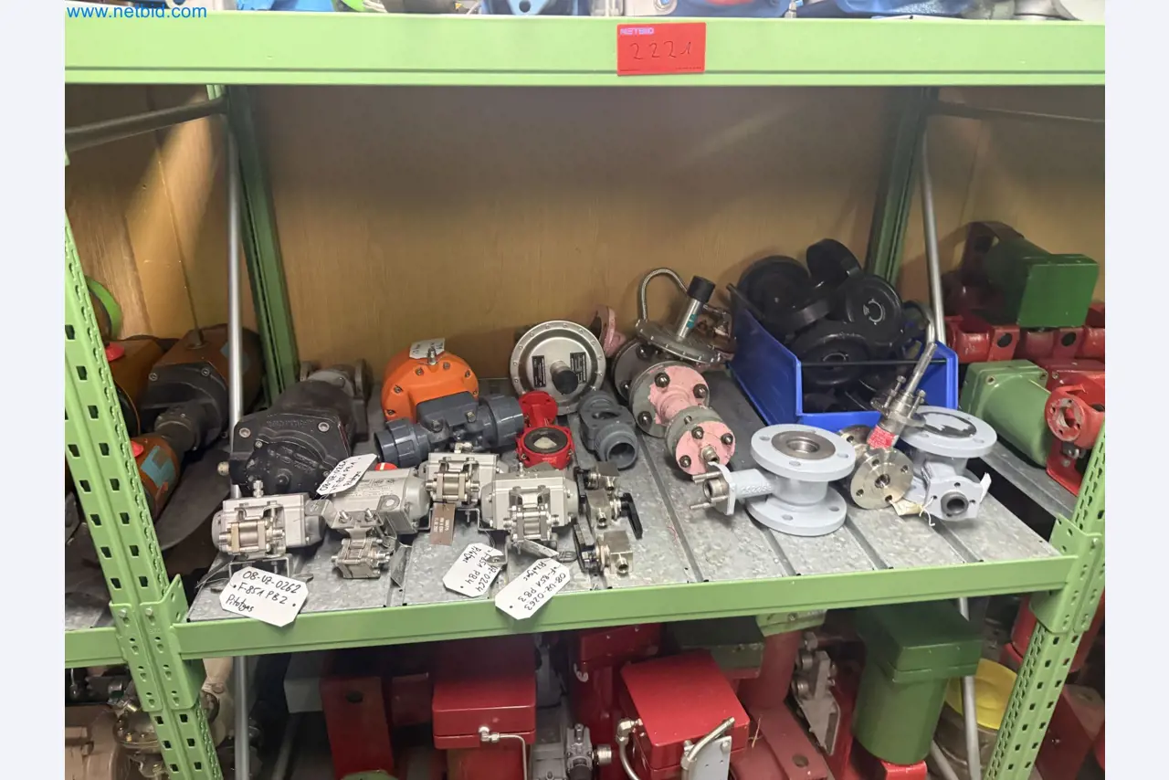 Zakłady produkcji i magazynowania mineralnych produktów olejowych, jak również surowców i produktów gotowych do produkcji smarów.-15