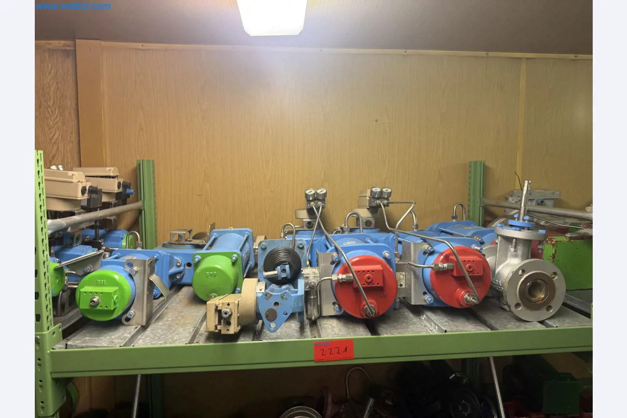 Zakłady produkcji i magazynowania mineralnych produktów olejowych, jak również surowców i produktów gotowych do produkcji smarów.-16