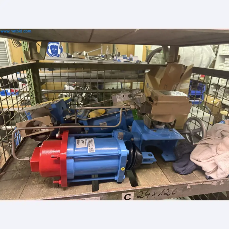 Zakłady produkcji i magazynowania mineralnych produktów olejowych, jak również surowców i produktów gotowych do produkcji smarów.-24