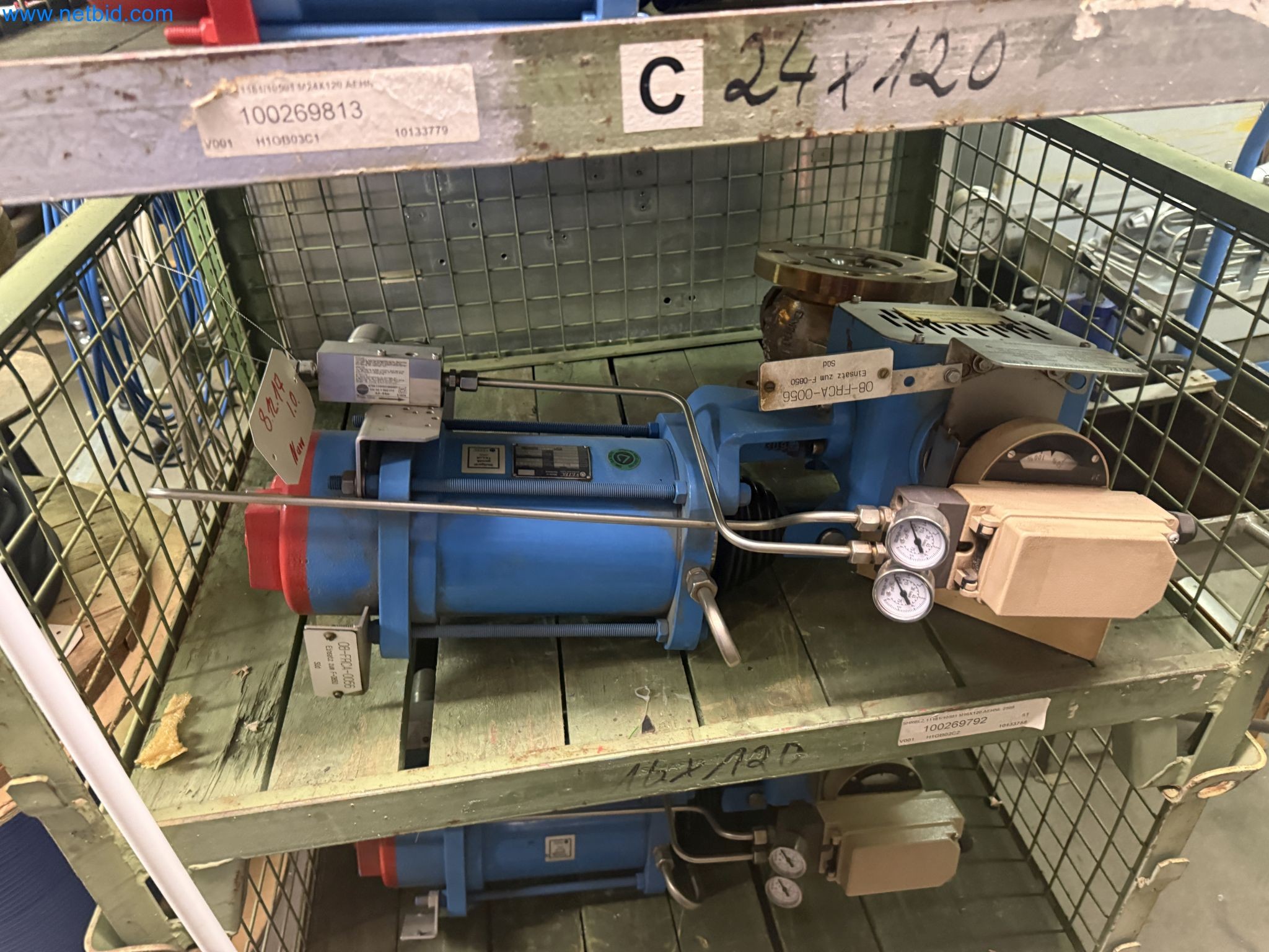 Magazinbestände, Rohöl-/Gas-Öl-/Einsatzpumpen sowie Betriebsausstattung einer Raffinerie-25