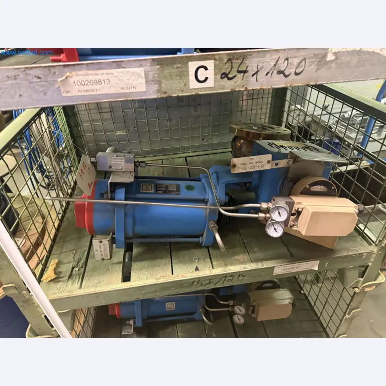 Zakłady produkcji i magazynowania mineralnych produktów olejowych, jak również surowców i produktów gotowych do produkcji smarów.-25