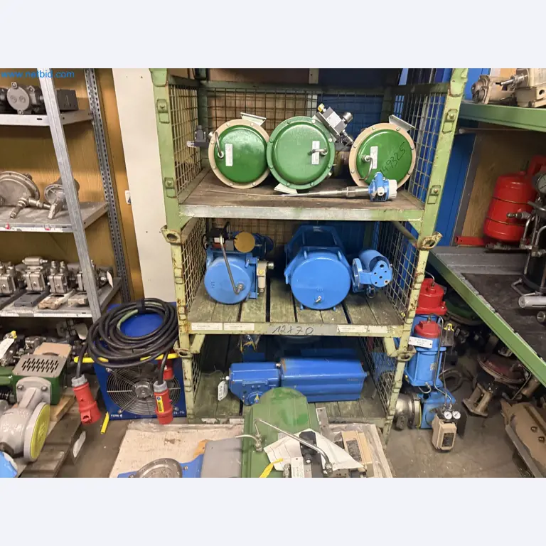 Zakłady produkcji i magazynowania mineralnych produktów olejowych, jak również surowców i produktów gotowych do produkcji smarów.-8