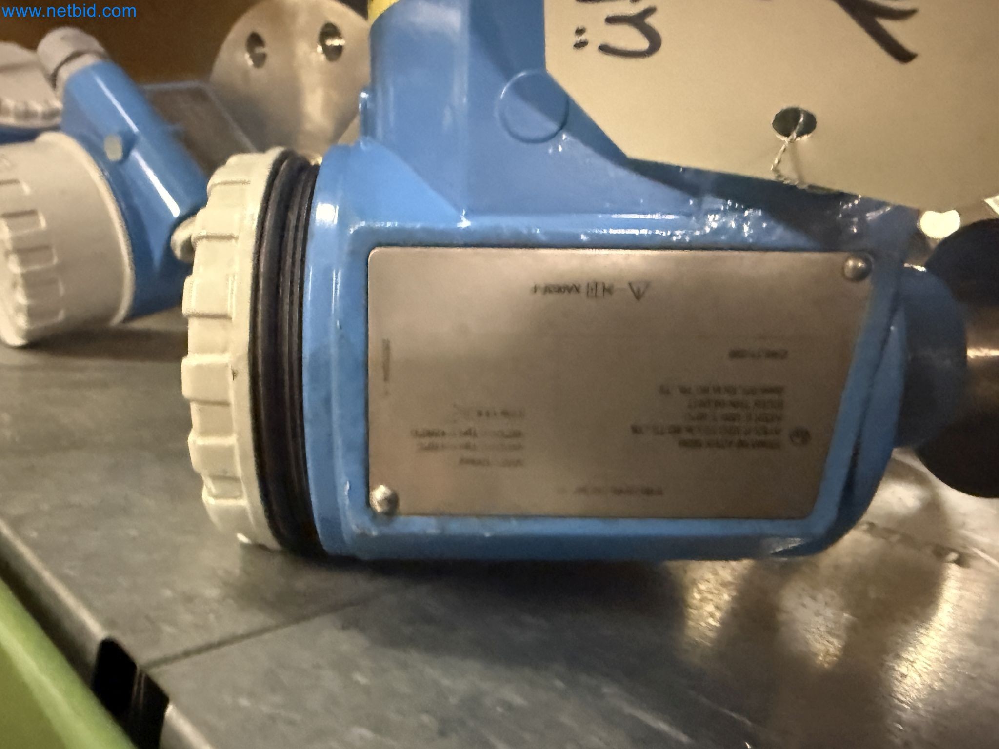 Magazinbestände, Rohöl-/Gas-Öl-/Einsatzpumpen sowie Betriebsausstattung einer Raffinerie-6