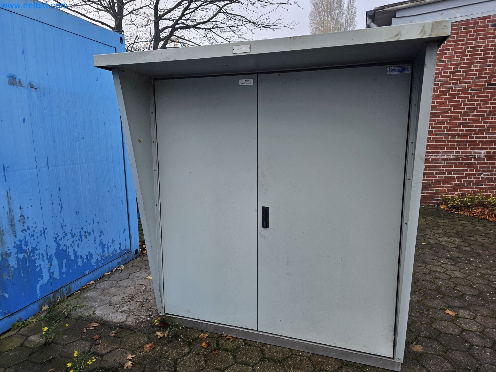 Magazinbestände, Rohöl-/Gas-Öl-/Einsatzpumpen sowie Betriebsausstattung einer Raffinerie-2