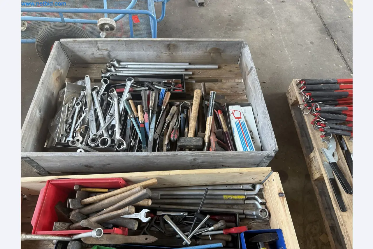 Anlagen zur Herstellung und Lagerung von Mineralölprodukten sowie Einsatz- und Fertigprodukten für die Schmierstoffherstellung-3