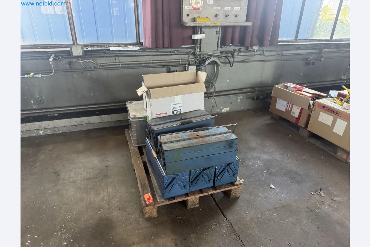 Anlagen zur Herstellung und Lagerung von Mineralölprodukten sowie Einsatz- und Fertigprodukten für die Schmierstoffherstellung-2