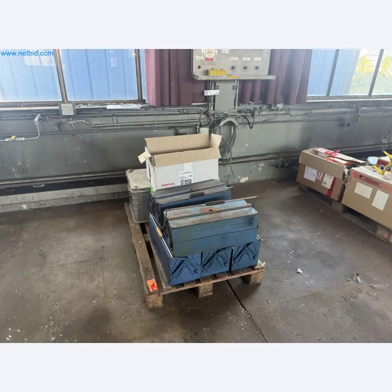 Anlagen zur Herstellung und Lagerung von Mineralölprodukten sowie Einsatz- und Fertigprodukten für die Schmierstoffherstellung-2