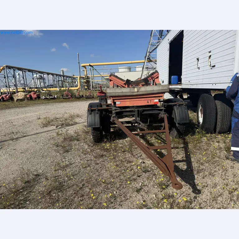 Plantas de producción y almacenamiento de productos derivados del petróleo, así como de insumos y productos acabados para la fabricación de lubricantes.-2