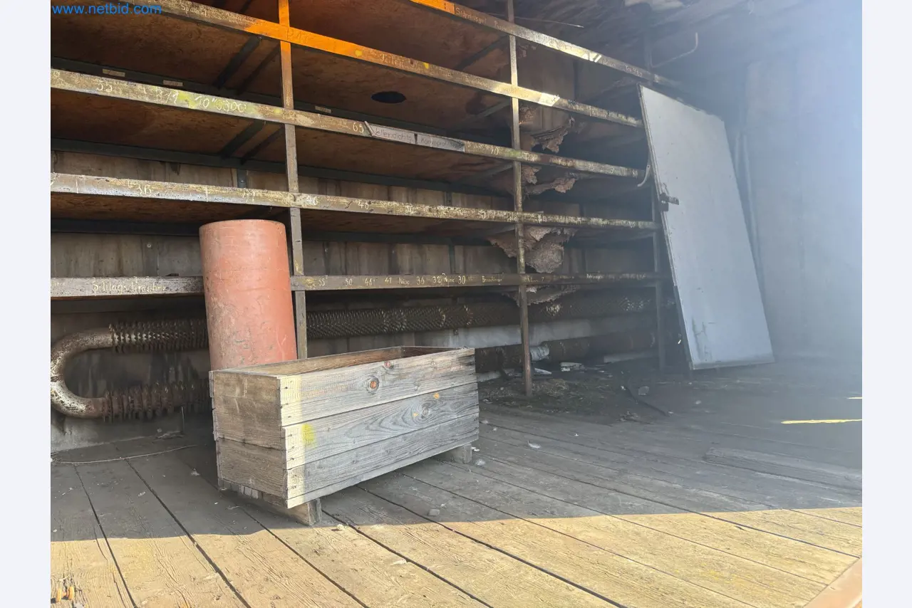 Plantas de producción y almacenamiento de productos derivados del petróleo, así como de insumos y productos acabados para la fabricación de lubricantes.-5