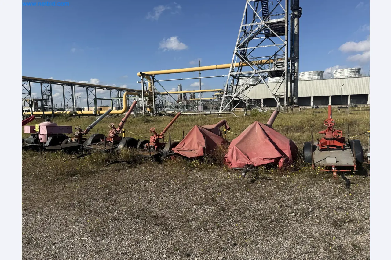 Installations pour la fabrication et le stockage de produits pétroliers ainsi que de produits d'alimentation et de produits finis pour la fabrication de lubrifiants-2