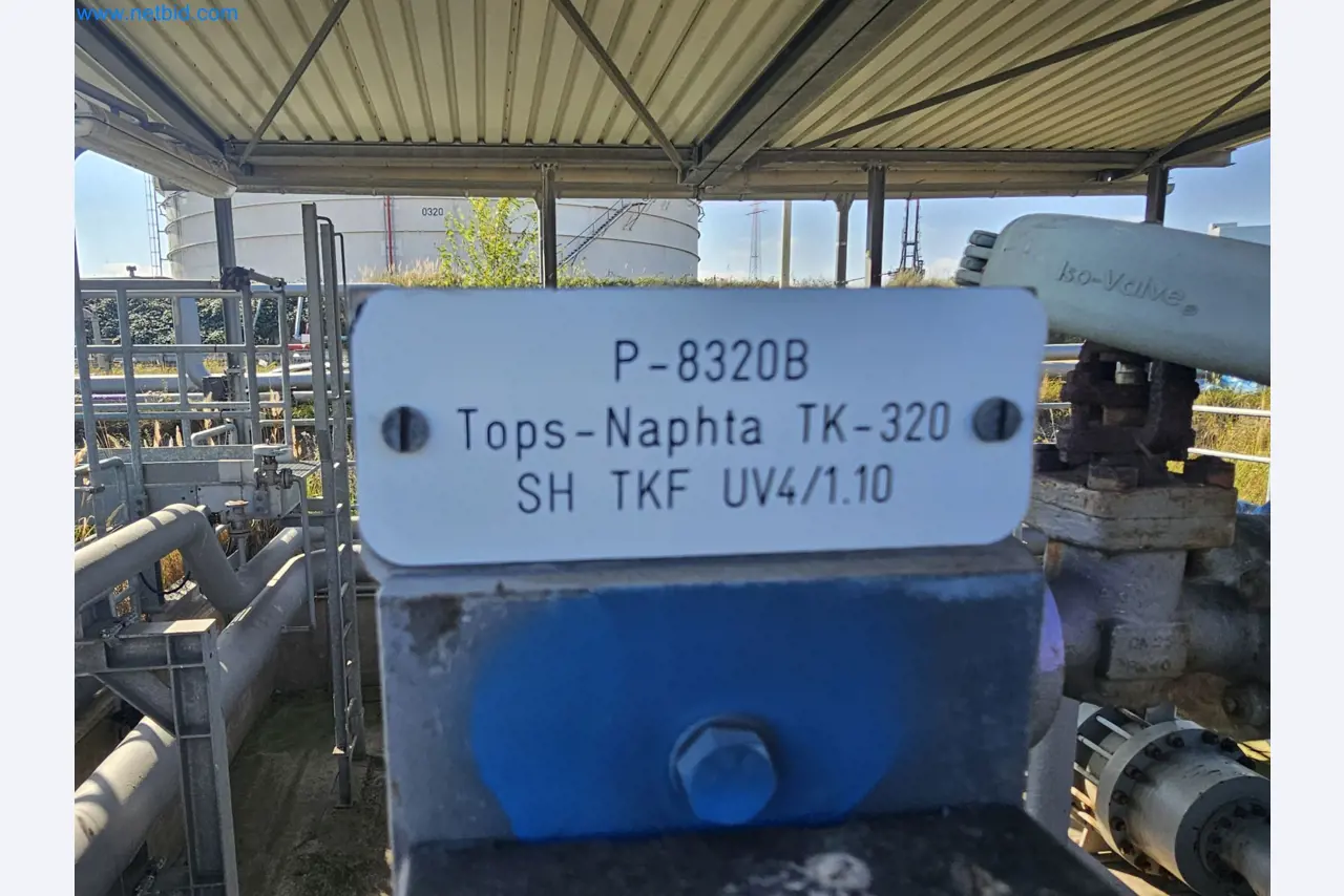 Installations pour la fabrication et le stockage de produits pétroliers ainsi que de produits d'alimentation et de produits finis pour la fabrication de lubrifiants-3