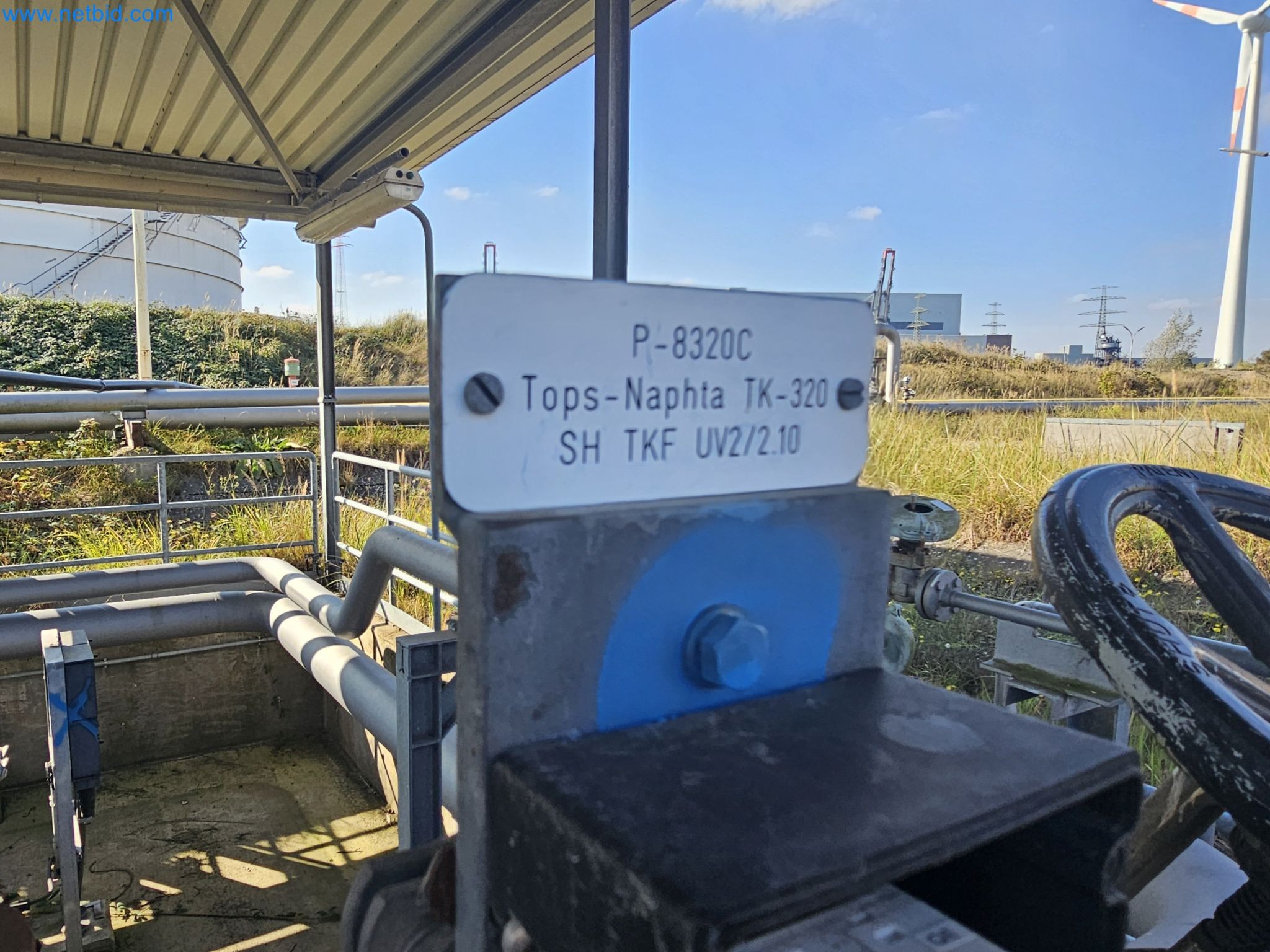 Magazinbestände, Rohöl-/Gas-Öl-/Einsatzpumpen sowie Betriebsausstattung einer Raffinerie-3