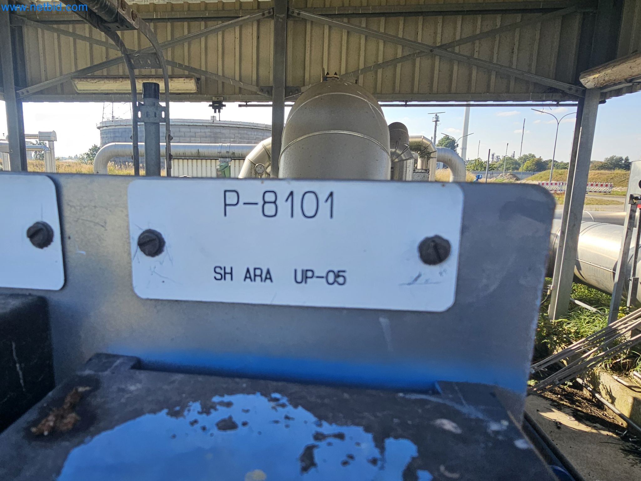 Magazinbestände, Rohöl-/Gas-Öl-/Einsatzpumpen sowie Betriebsausstattung einer Raffinerie-4