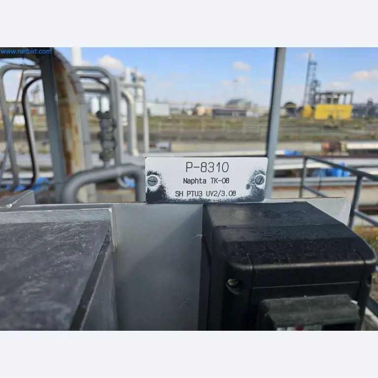 Závody na výrobu a skladování produktů z minerálních olejů, jakož i vstupů a hotových výrobků pro výrobu maziv.-3