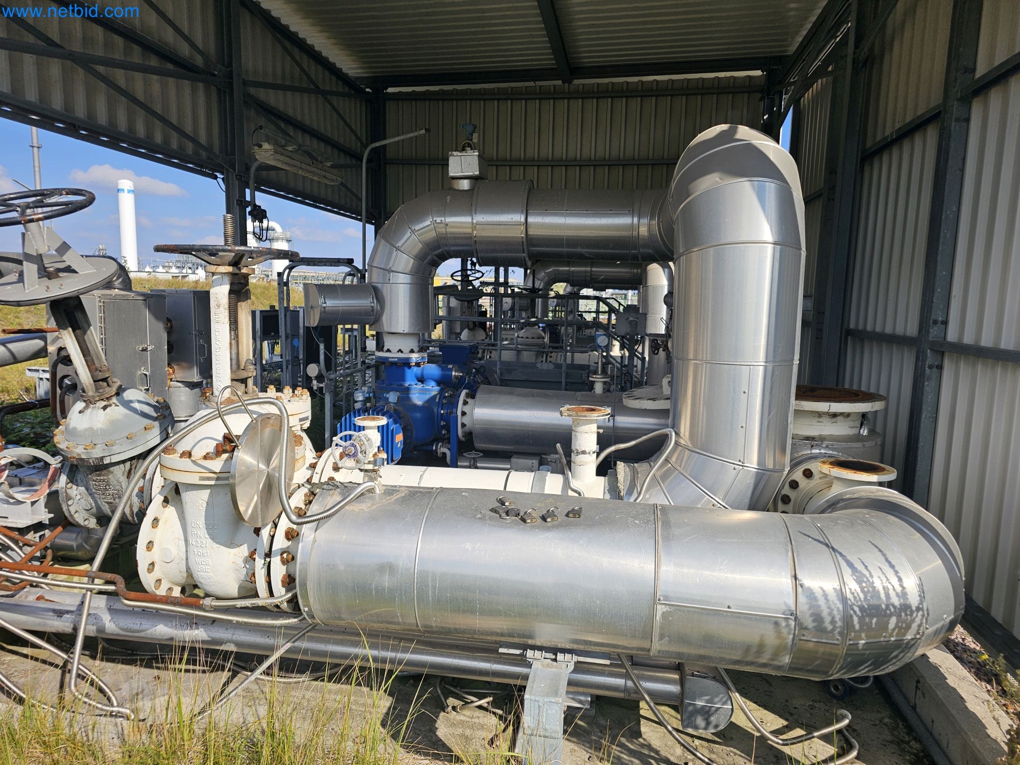 Revista de stocks, bombas de petróleo bruto/gás/óleo e equipamento operacional de uma refinaria-12