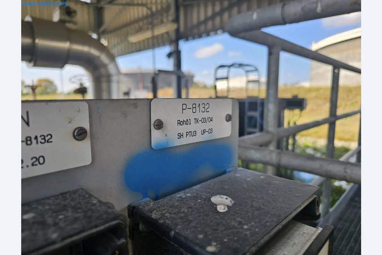 Plantas de producción y almacenamiento de productos derivados del petróleo, así como de insumos y productos acabados para la fabricación de lubricantes.-13