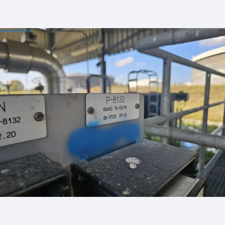 Plantas de producción y almacenamiento de productos derivados del petróleo, así como de insumos y productos acabados para la fabricación de lubricantes.-13