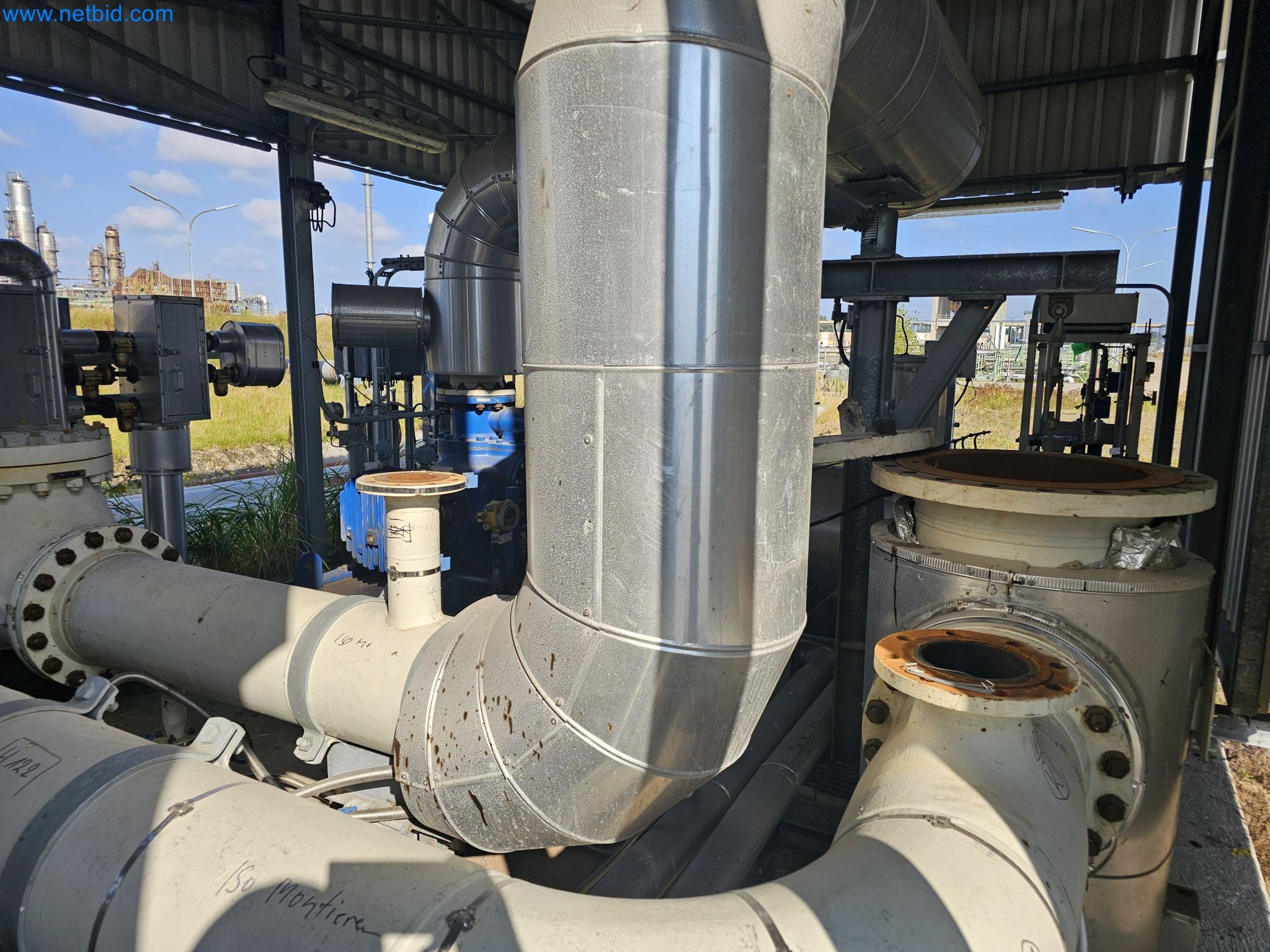 Revista de stocks, bombas de petróleo bruto/gás/óleo e equipamento operacional de uma refinaria-3