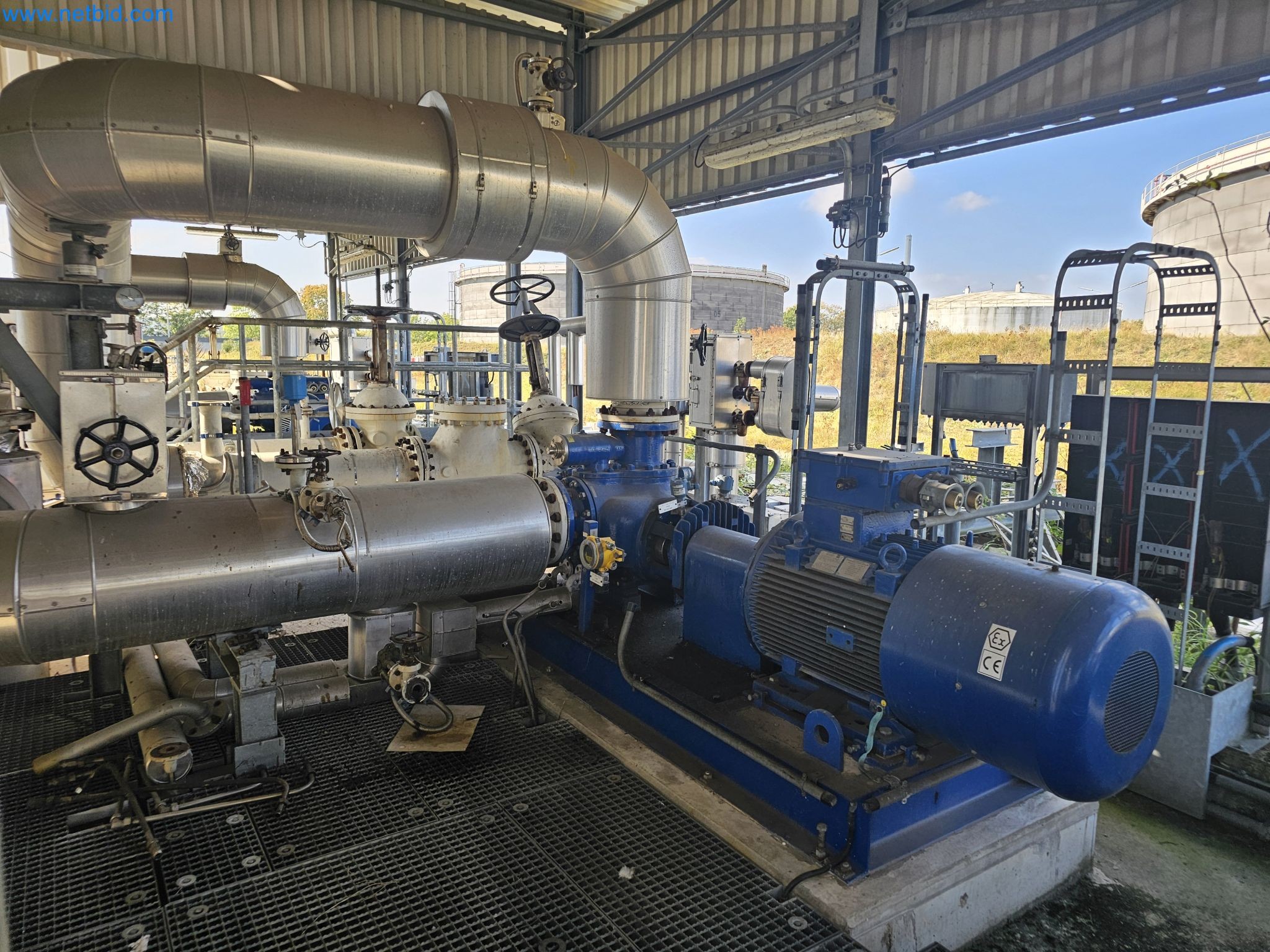 Revista de stocks, bombas de petróleo bruto/gás/óleo e equipamento operacional de uma refinaria-5