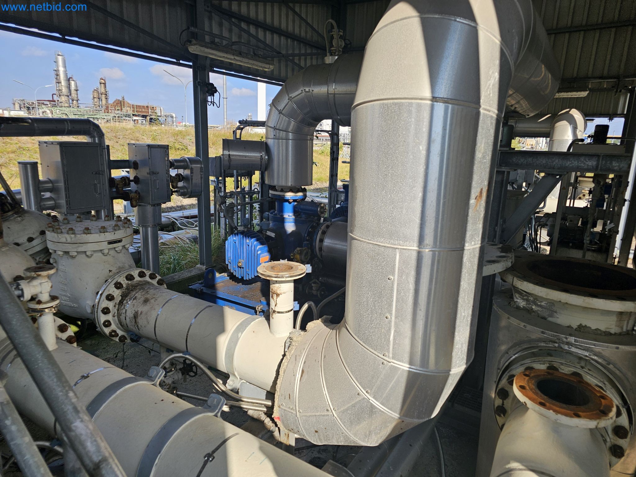 Revista de stocks, bombas de petróleo bruto/gás/óleo e equipamento operacional de uma refinaria-8