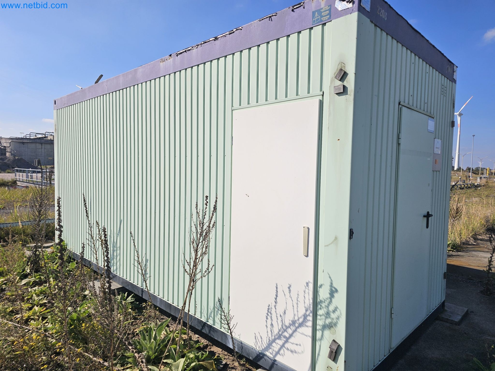 Revista de stocks, bombas de petróleo bruto/gás/óleo e equipamento operacional de uma refinaria-1