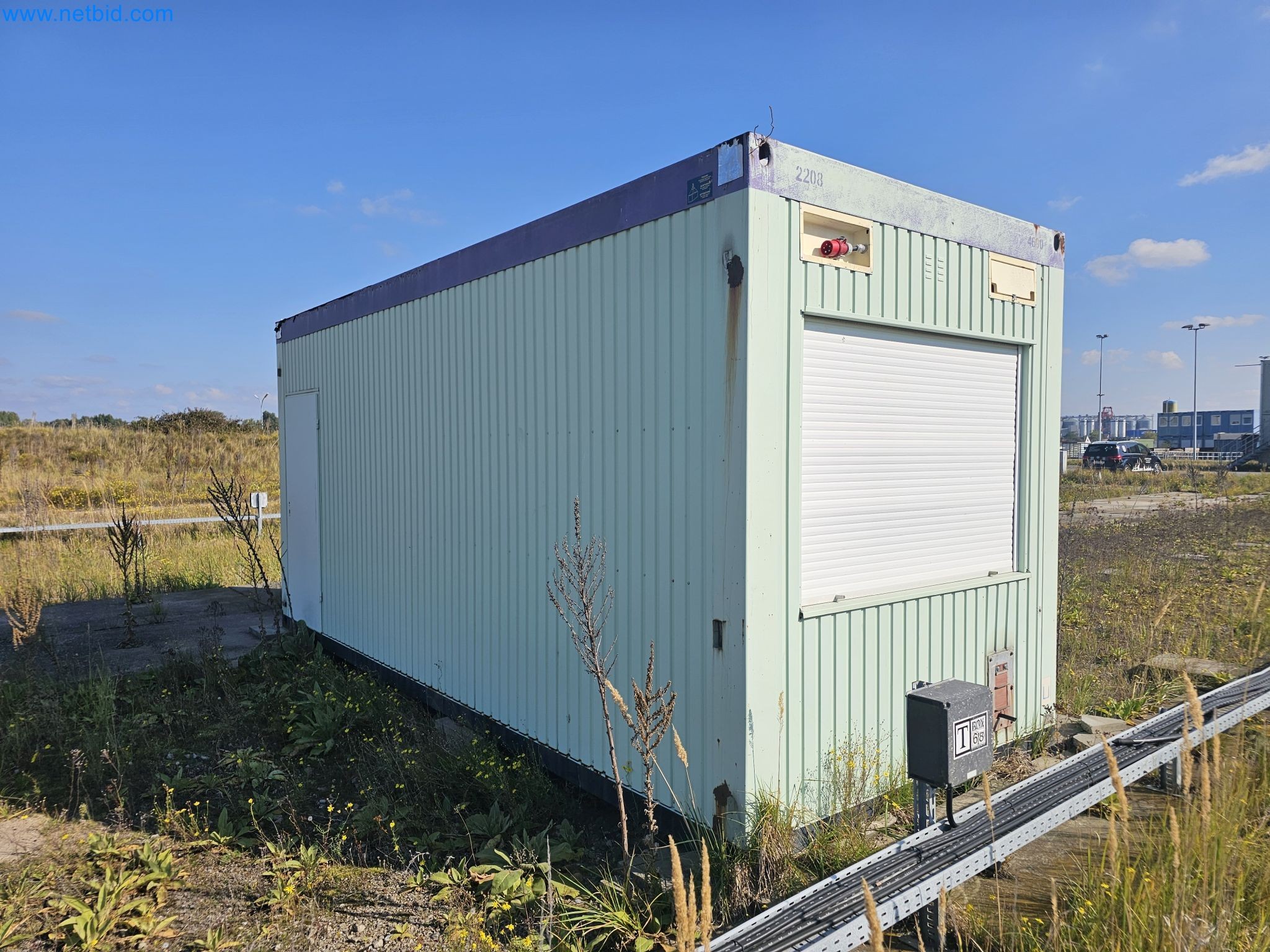 Revista de stocks, bombas de petróleo bruto/gás/óleo e equipamento operacional de uma refinaria-3